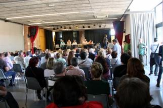 Els treballadors de Panrico es reuneixen avui amb la direcció de l’empresa i ajornen la decisió sobre què fer amb la vaga