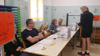 La xifra de participació a les eleccions municipals de Sabadell supera el 30% a les 14h