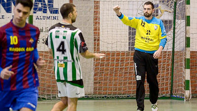 Pas de gegant de l'OAR Gràcia per aconseguir la doble permanència