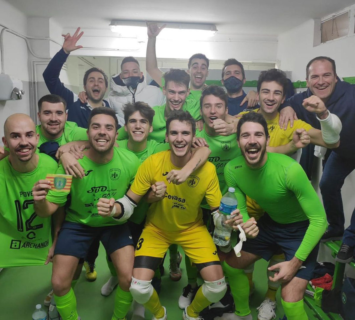 Alegria al vestidor de la Pia després del gran triomf a Martorell | FS Pia