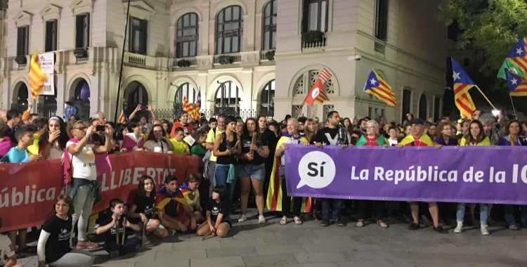 Dues de les marxes a la plaça Doctor Robert | Mireia Sans