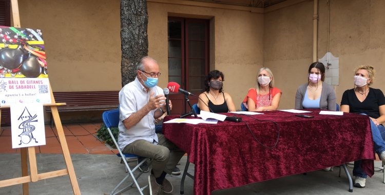 Un moment de la presentació del Ball de Gitanes | Ràdio Sabadell 