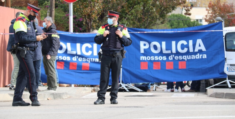 Lloc on s'ha localitzat la persona agredida a trets i que finalment ha mort a Cerdanyola del Vallès | Albert Segura