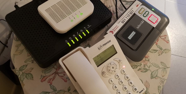 Un aparell de teleassistència/ Diputació de Barcelona