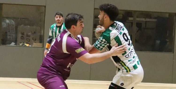 Isma Bendress va marcar nou gols a La Verneda | Sant Martí Adrianenc