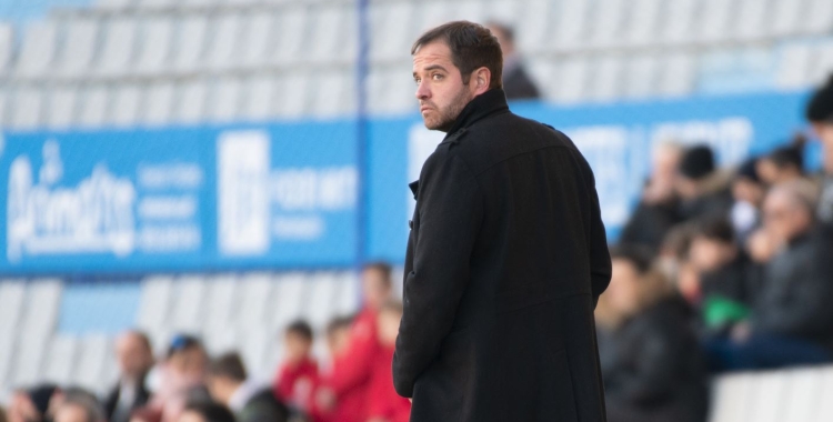 Miki Lladó, dirigint un partit amb el Sabadell | Roger Benet