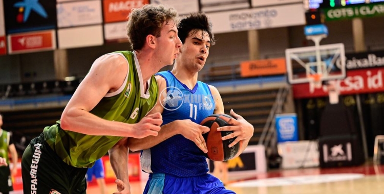 Álvaro Bello, en una acció del partit contra l'Esparreuguera | Xiulet Final