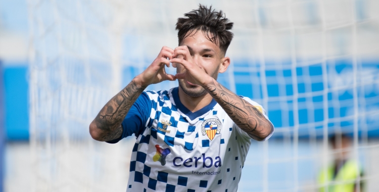 Astals, celebrant el gol marcat aquesta passada temporada contra el Teruel | Roger Benet