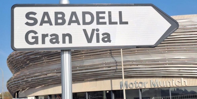 El cartell amb l'error ortogràfic corregit | Cedida