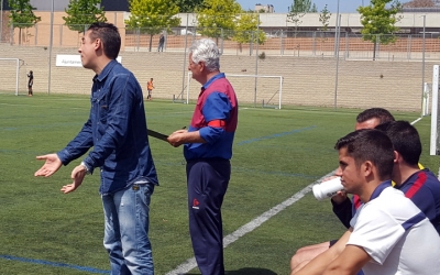 Juan Romero, dirigint un dels últims partits com a tècnic del CE Mercantil