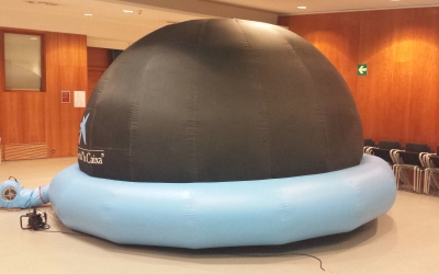 El planetari dins l'Auditori de la biblioteca | Pau Duran
