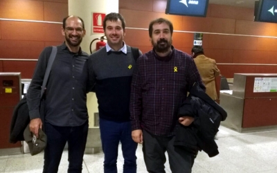 Serracant, amb l'alcalde de Cerdanyola, Carles Escolà, i el de Celrà, Dani Cornellà/ Cedida