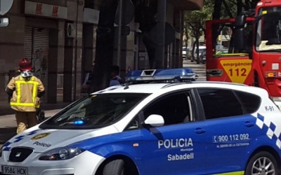 Una unitat de la Policia Local i dels Bombers |Arxiu