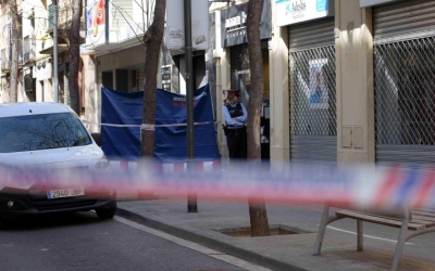 Imatge de l'escenari del crim al carrer Gràcia | Roger Benet