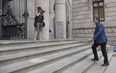 Manuel Bustos entrant a l'Audiència de Barcelona | Roger Benet