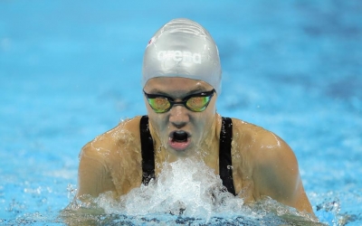 Corró, nedant una de les proves a la Xina | Getty