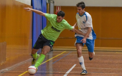 Oriol Comadran jugador de l'Escola Pia | Roger Benet