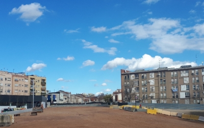 El soterrament de les vies ha creat un nou espai a Gràcia i Can Feu/ Karen Madrid