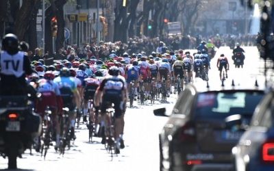 La Volta ha passat avui per Sabadell. | Roger Benet