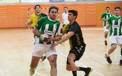 L'equip de Gerard Gomis va aconseguir empatar a la difícil pista del Mataró. | Èric Altimis - OAR Gràcia