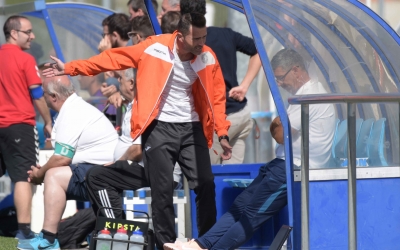 Jesús Rueda 'Betis' no podrà tornar a asseure's a la banqueta taronja aquesta temporada | Roger Benet