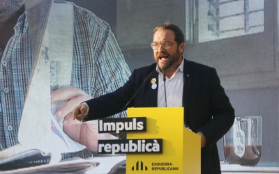 L'exalcalde i alcaldable d'ERC, Juli Fernàndez, durant el míting central d'ERC | Jordi Pujolar, ACN