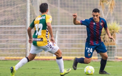 Rubio va marcar el gol de l'empat a Bunyol. | Atlético Levante