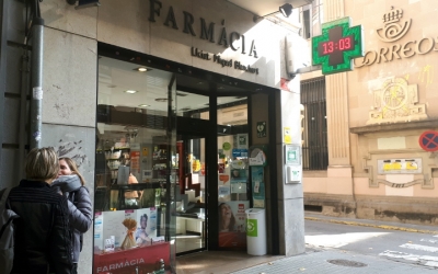 Exterior Farmàcia Miquel Blanchart/ Karen Madrid
