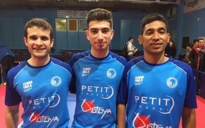 Fotografia de la victòria a Calella dels nedadors | CNS Tennis Taula