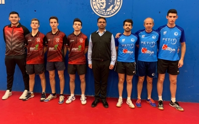 Imatge del derbi de la primera volta | @CNSTennisTaula