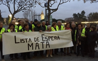 Una de les protestes dels Iaioflautes denunciant les retallades | Arxiu