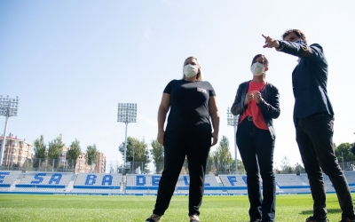Bruno Batlle ha acompanyat Farrés i Reyes en la visita de l'estadi | Roger Benet