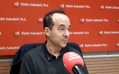 David Cánovas, neuròleg de l'Hospital de Sabadell, en una imatge del febrer a la ràdio | Karen Madrid
