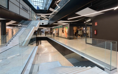 Interior del Paddock, a l'Eix Macià | Roger Benet 