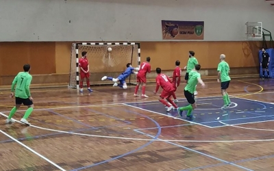 Arnau Graell va marcar els tres primers gols escolapis | Pol Díaz