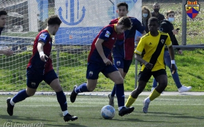 El Mercantil duu gairebé una volta sencera sense conèixer la victòria | CE Mercantil - jmguarch