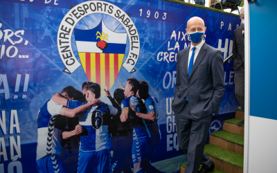 El president del Centre d'Esports, Esteve Calzada, en un acte comercial enguany | Roger Benet