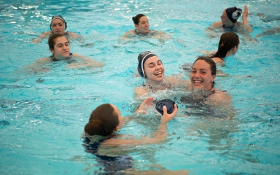 Felicitat en les cares de les jugadores de l'Astralpool | Roger Benet