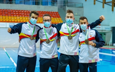 Salguero, amb la medalla del relleu | Cedida