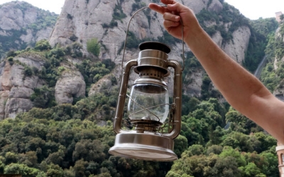 Un dels fanalets amb què es trasllada la Flama del Canigó/ ACN