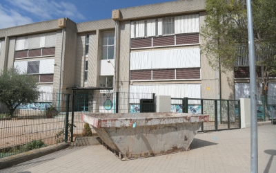 Exterior de l'Institut de Ca n'Oriac/ Roger Benet