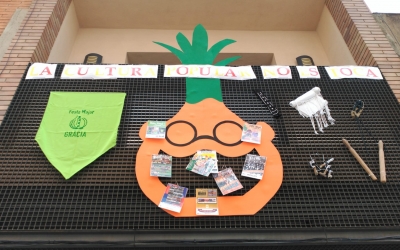 Un balcó guarnit per la Festa Major de Gràcia 2021 | Twitter: @AVG_Sabadell