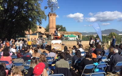 Unes 3.000 persones omplen la Masia de Can Deu per la Festa de la Tardor