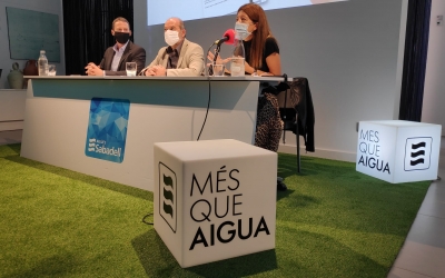 Cabanillas, Robles i Santacruz atenent avui als mitjans de comunicació | Pau Duran 