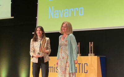 Anna Benavent recollint el premi | Cedida