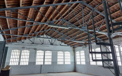 Interior d'una de les naus de l'antiga Sallarès i Deu | Karen Madrid