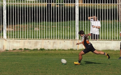 Jan Gómez en el moment de xutar un cop de càstig | Jordi Bachs