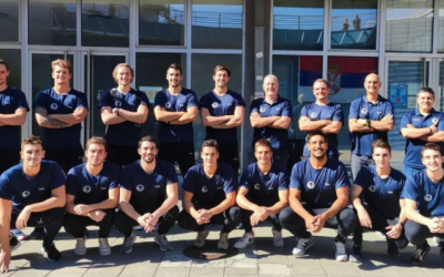 La plantilla del Club, després de passar a Novi Sad | @cnswaterpolo