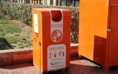 Contenidors d'oli domèstic i roba | Cedida