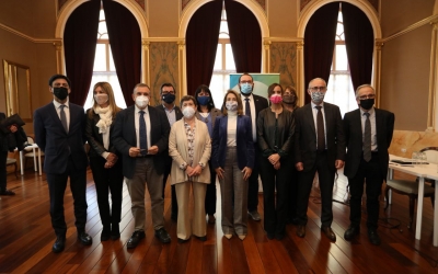 Foto de família aquest migdia al Principal | Ajuntament de Sabadell, Cedida